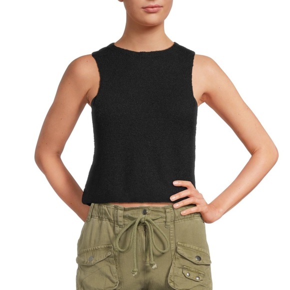 NWT Free People Warm Fluff Crop - Picture 2 of 5